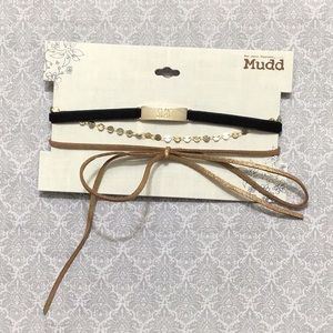 Mudd 3 Piece NWT Necklace Set!